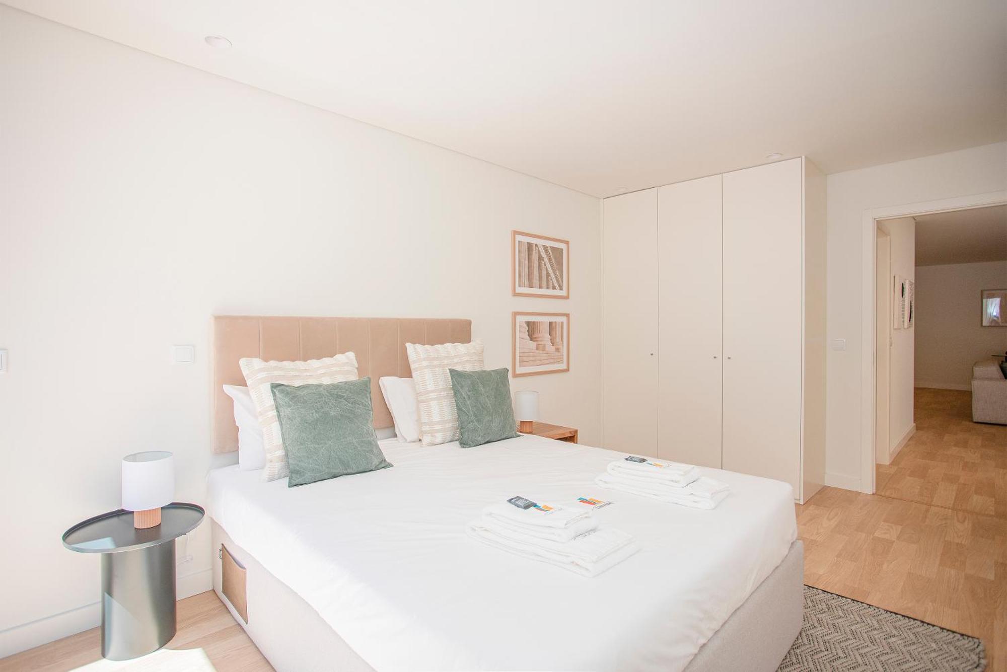 Liiiving In Porto - City Design Apartments Exterior photo