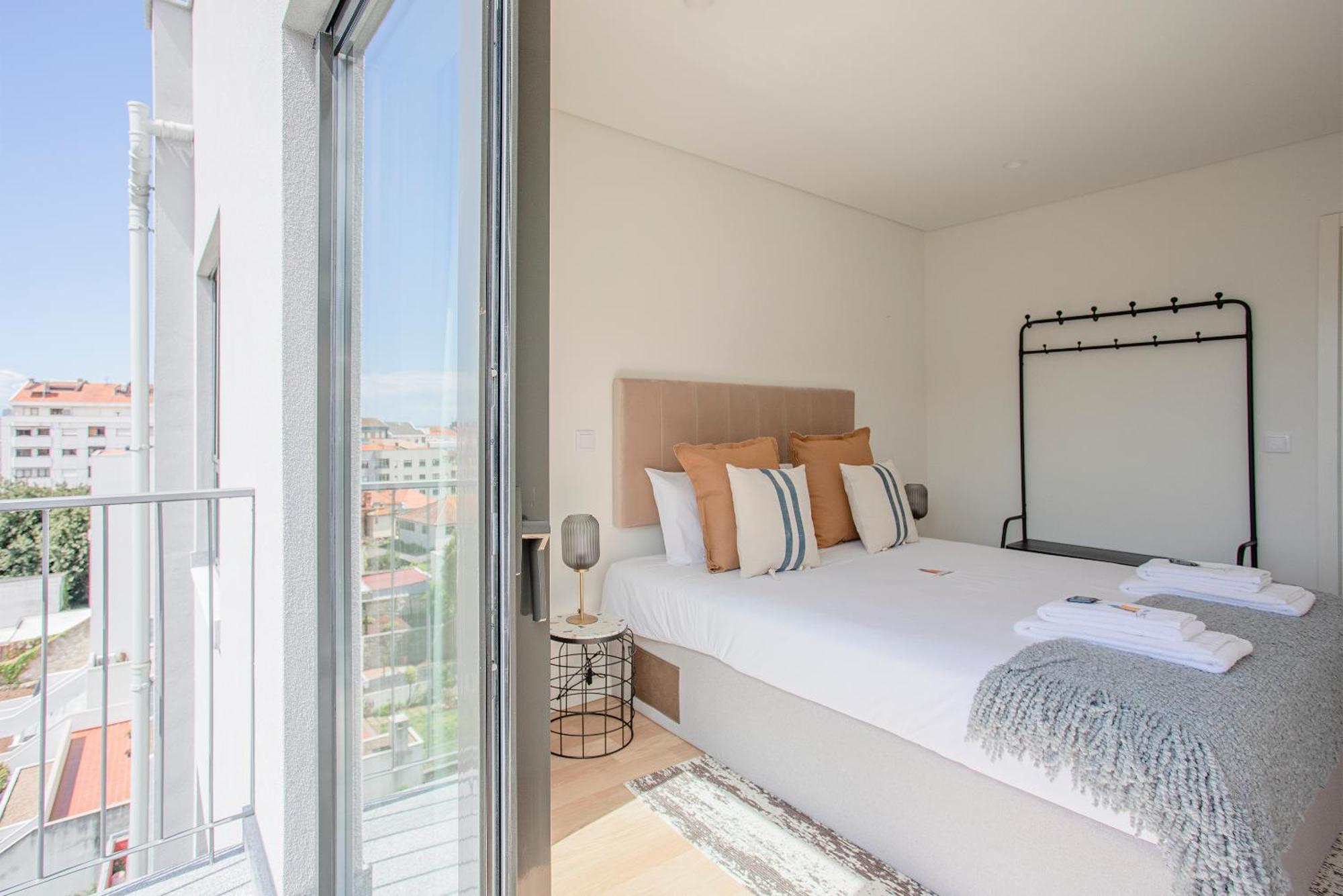 Liiiving In Porto - City Design Apartments Exterior photo