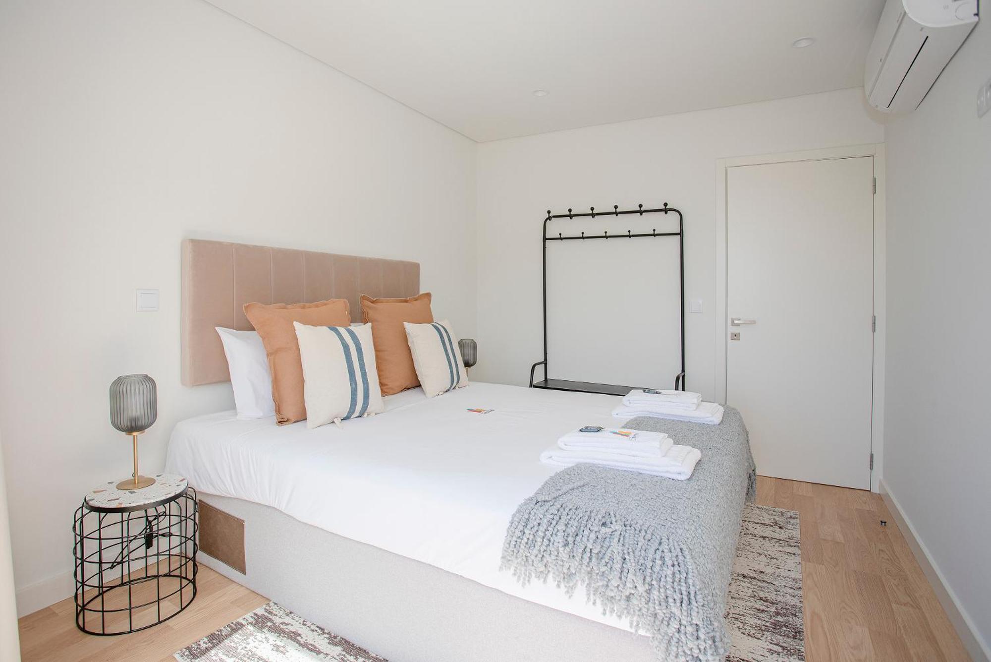 Liiiving In Porto - City Design Apartments Exterior photo